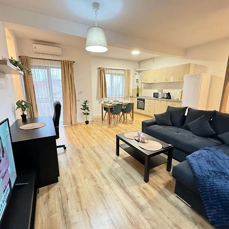 Lipatti 15 Premium Apartments By Glam Apartments Τιμισοάρα Εξωτερικό φωτογραφία